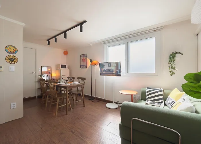 Sowol Haus - Cozy 2 Bedroom Duplex Near Itaewon 公寓