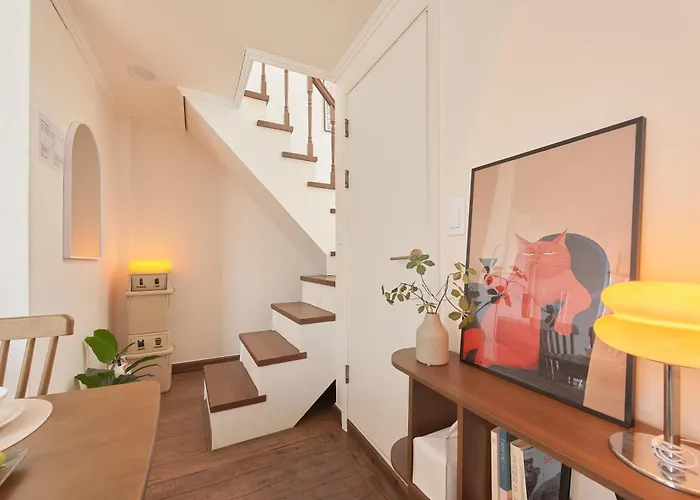 Sowol Haus - Cozy 2 Bedroom Duplex Near Itaewon * 首爾