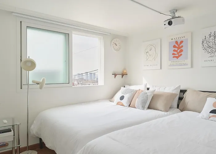 Sowol Haus - Cozy 2 Bedroom Duplex Near Itaewon 公寓